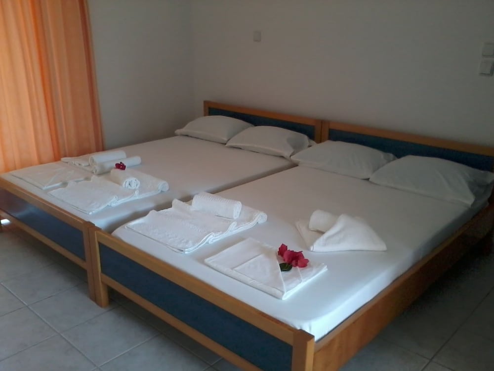 Hotel Fotini view 2