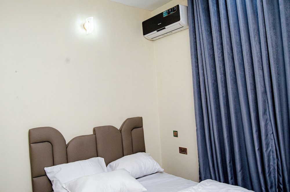 Furnished One-bedroom Bungalow in a Secure and Serene Part of Ibadan