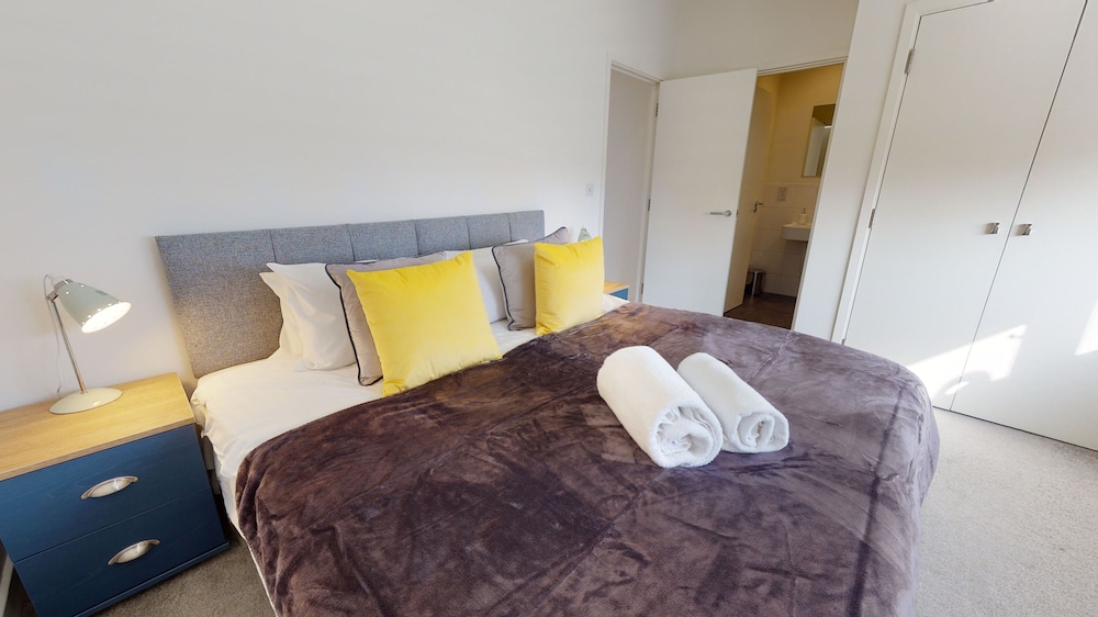 Luxury Apartment - Town Centre North Stevenage