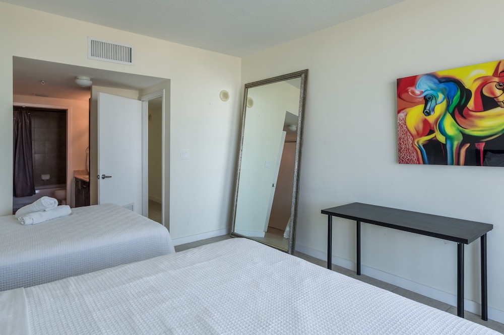 Oaks on the River Boutique Residences