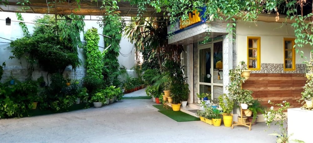 Hotel Pathik