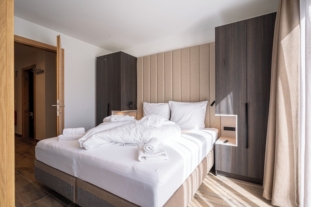 Alpenzauber Apartments by Monteviva