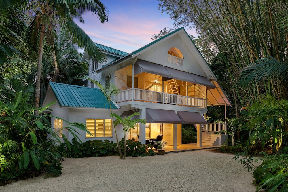 Idle Awhile Resort