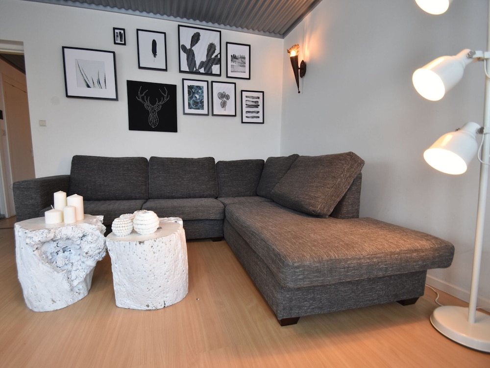 Unique Holiday Home in Bergen aan Zee With Terrace view 4
