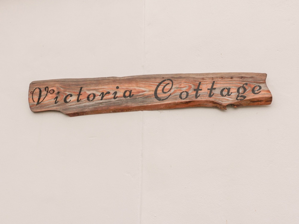 Victoria Cottage
