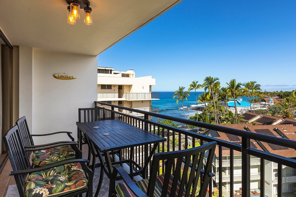 Kona Alii Penthouse 710 2 Bedroom Condo