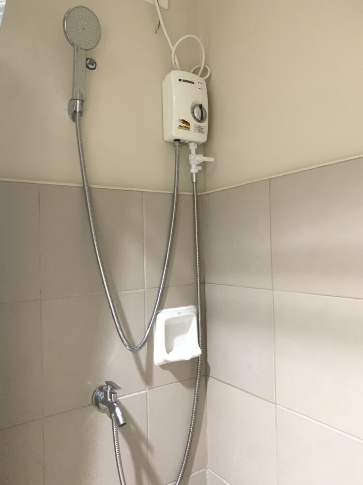 Cebu Vacations - Cebu Rooms- Sunvida Tower - Property Image 13