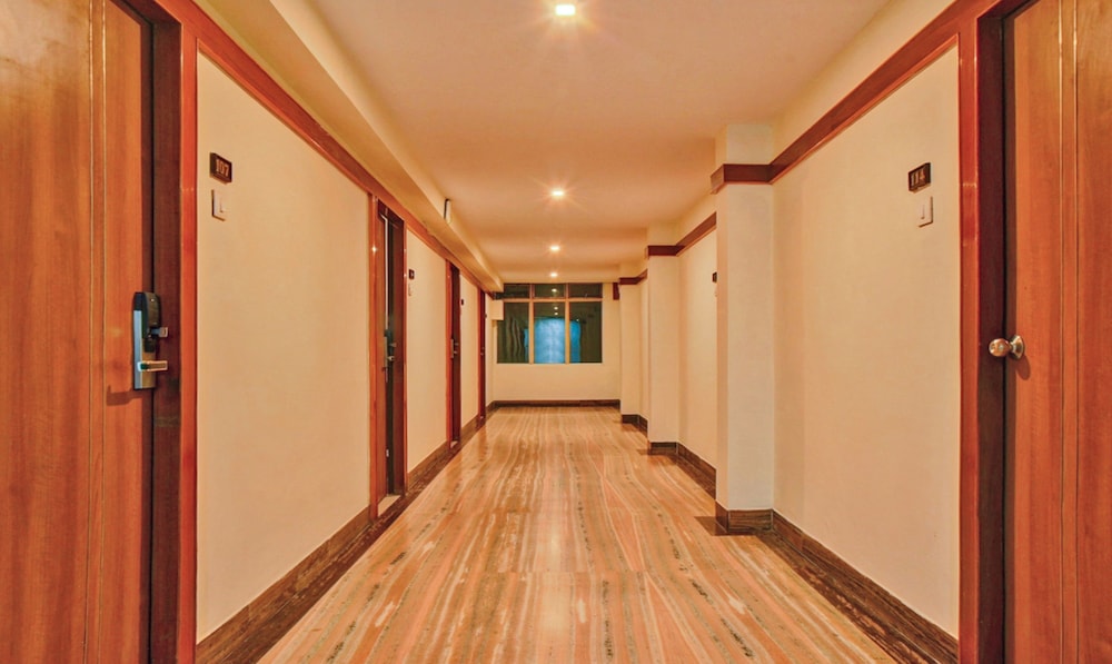 Treebo Trend Hotel Subashree view 4