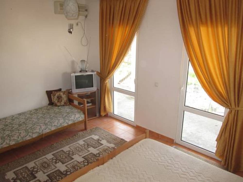 B&B Lovac Azurina