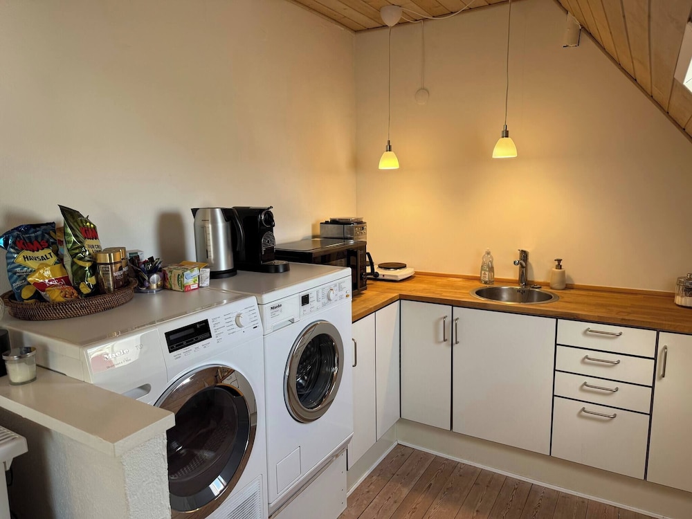 Spacious 3BR City Centre Penthouse