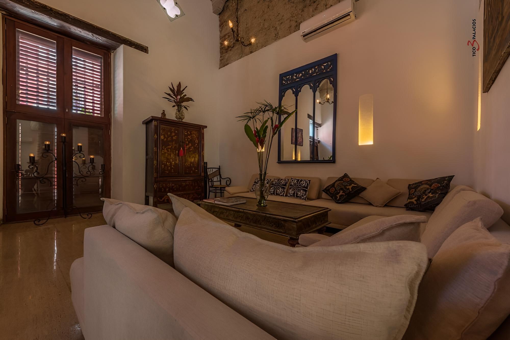 Casa Santagua by Wynwood House