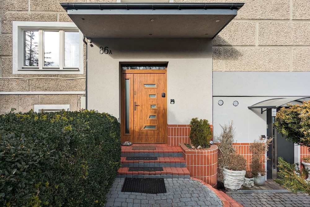 Apartment in Quiet Area by Renters view 5