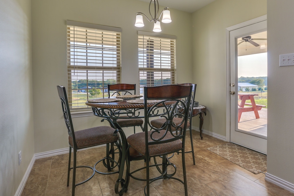 Mckinney Home w/ Patio  Yard, 10 Mi to Downtown! - Property Image 11