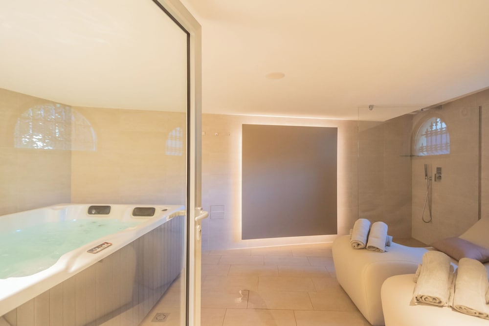 Villa Ida by Rent all Como
