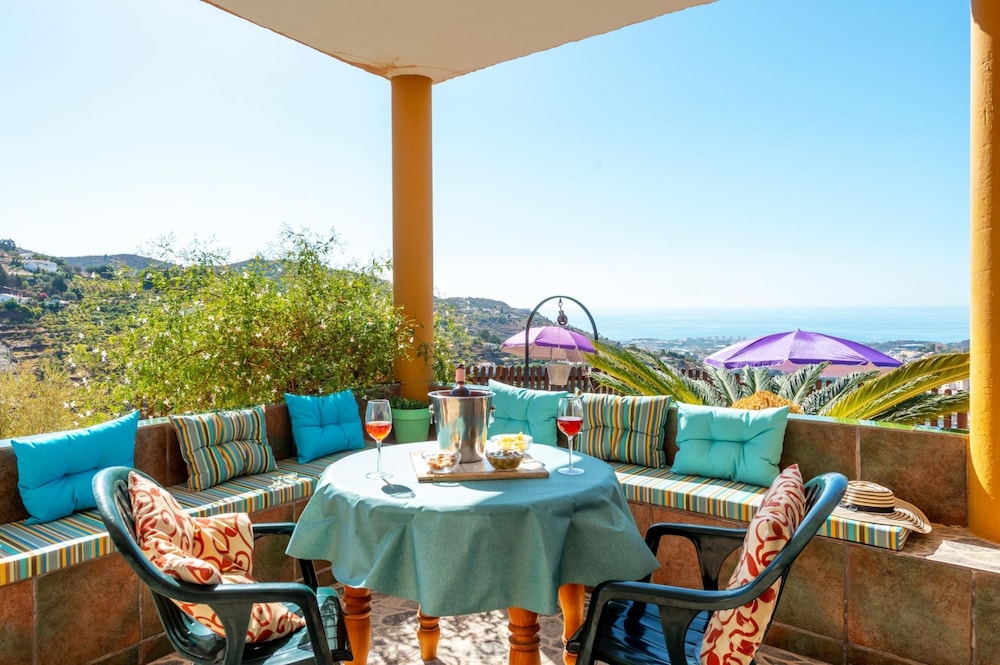 Villa Sanchez Sol by At Home Costa del Sol