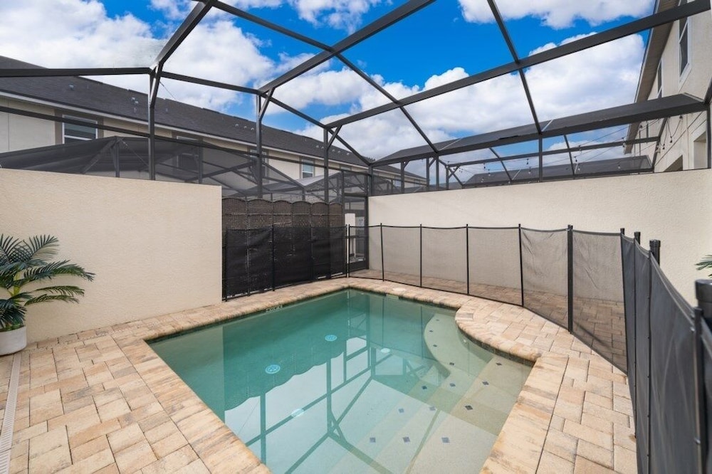 New! Modern Townhome Near Disney! Splash Pool, Resort W/waterpark-8206sa 3 Bedroom Townhouse