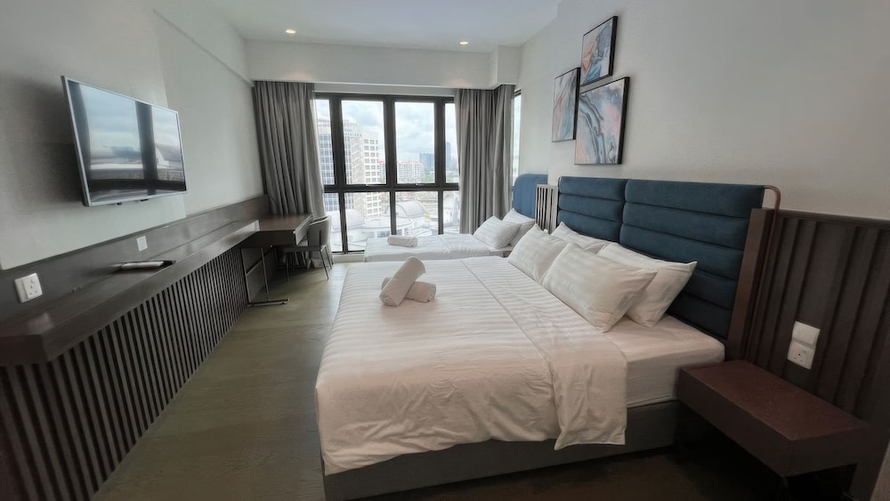 The OOAK Suites and Residence Staycation KL