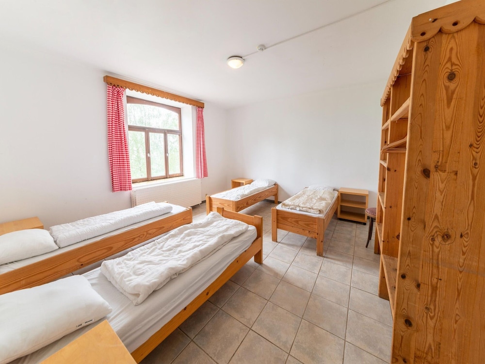 Villa in Ardennes With Sauna and Jacuzzi