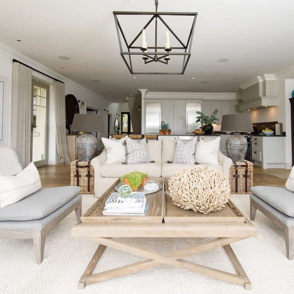 Beautiful Oasis Near Waterfront