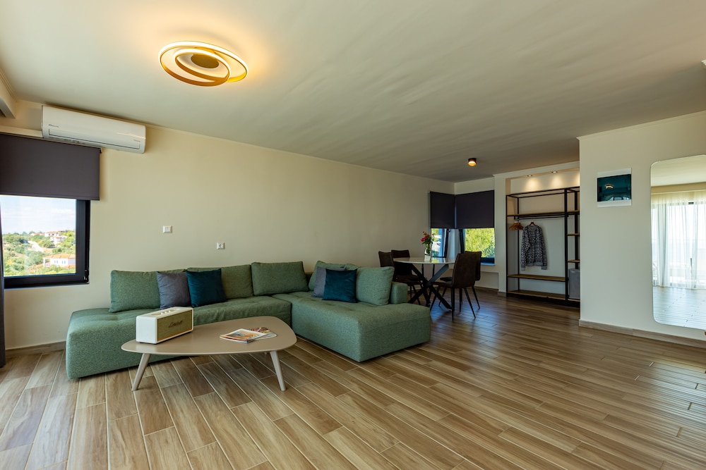 Casa Bloo Adults Only 13