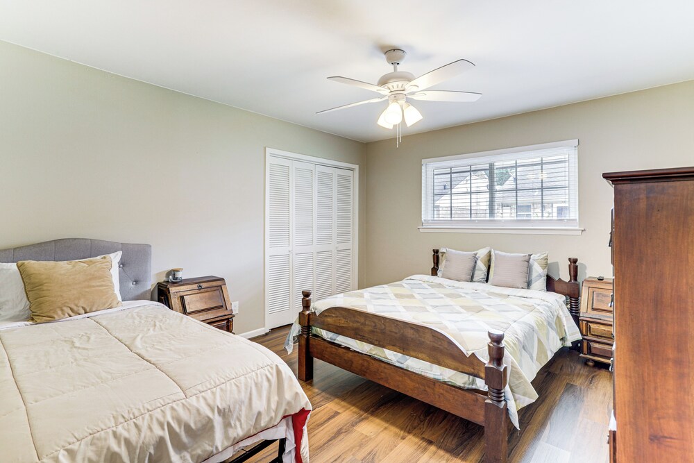 Pool Access: Energy Corridor Townhome in Houston!