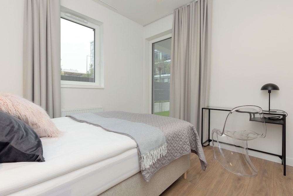 LUX Domaniewska by Renters Prestige view 4