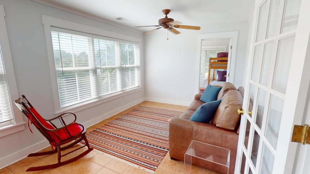 Miss Us Howl by Tybee Vacation Rentals