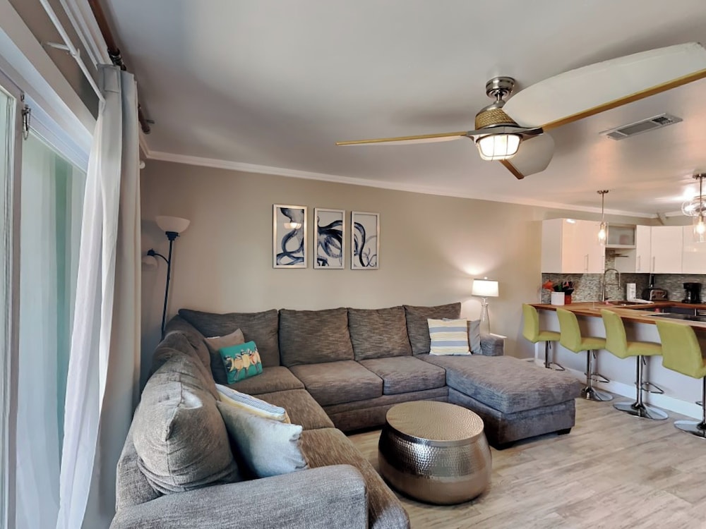 Coconut's Beach House by Southern Vacation Rentals