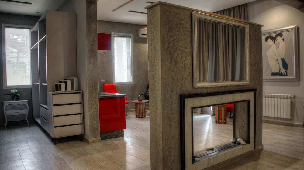 hotel room