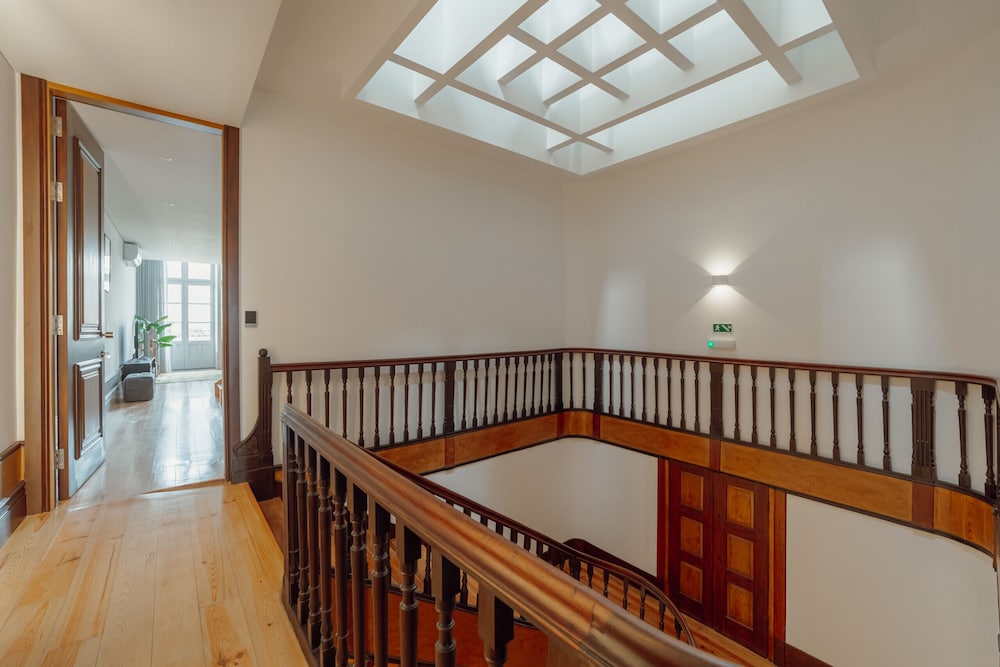 Heart OF Porto Apartment E Duplex by Vacationy