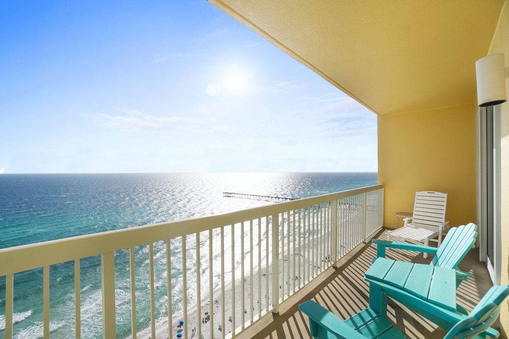 Calypso Beach Resort by Panhandle Getaways