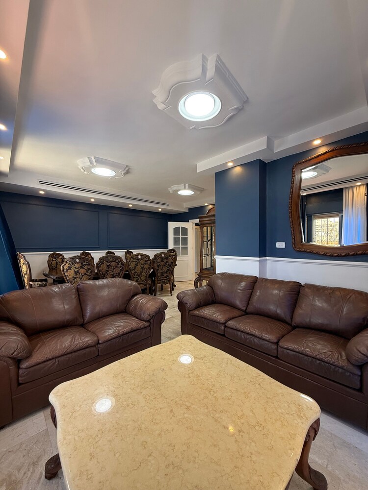 3bedroom Aprt of 200sqm Near Movenpick Hotel Amman
