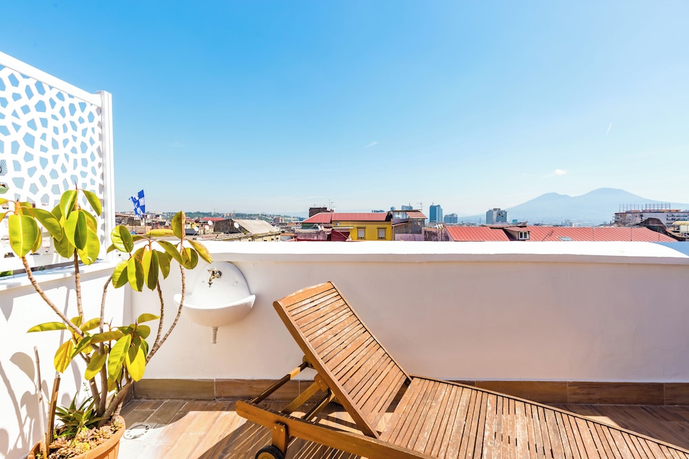 Viewsuvio Terrace at Historical Center