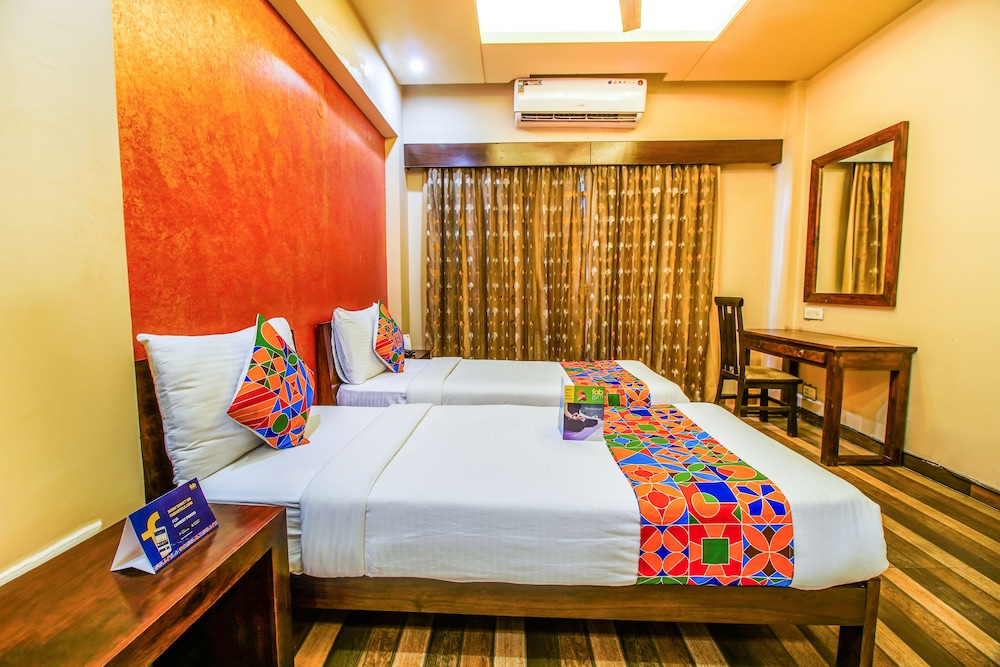 Noida Vacations - FabHotel Tavisha Villa - Property Image 9
