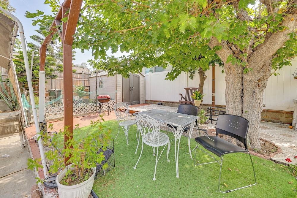 Fullerton Home Base: Easy Access to Dtwn + Csuf!