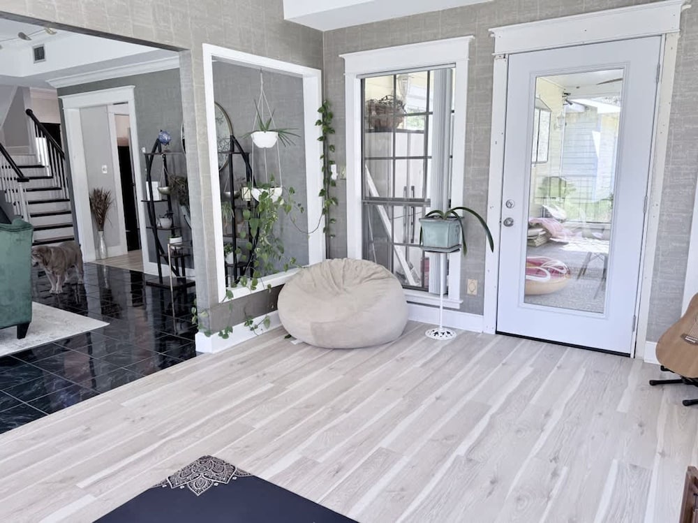 Southern Charm House Min From Shopping Beaches