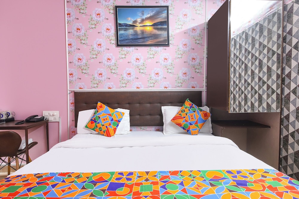 Fabhotel Clement