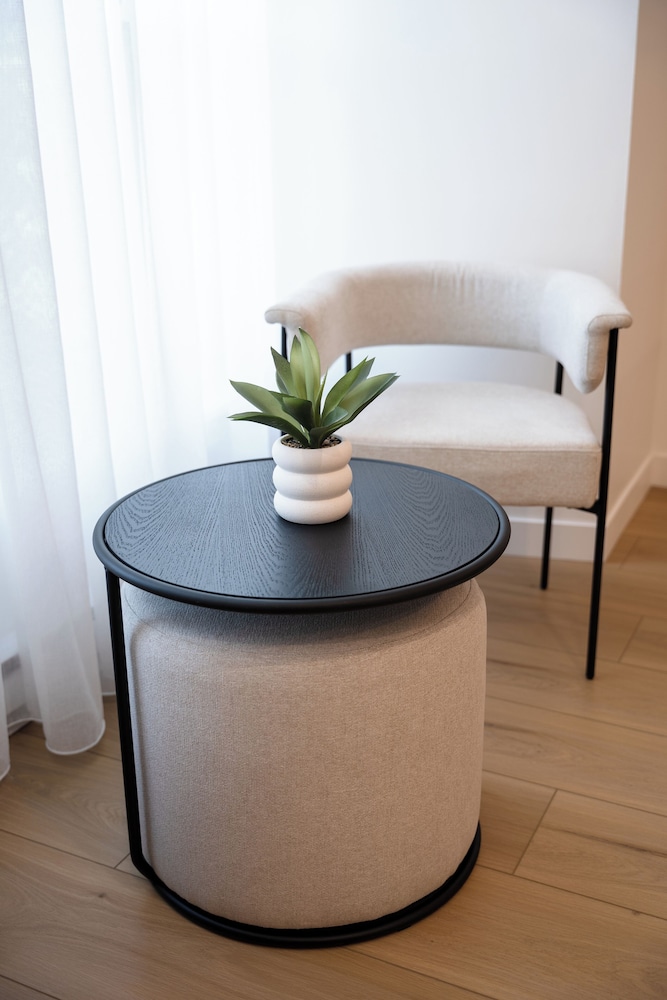Unique Stays - 4114 St-Denis