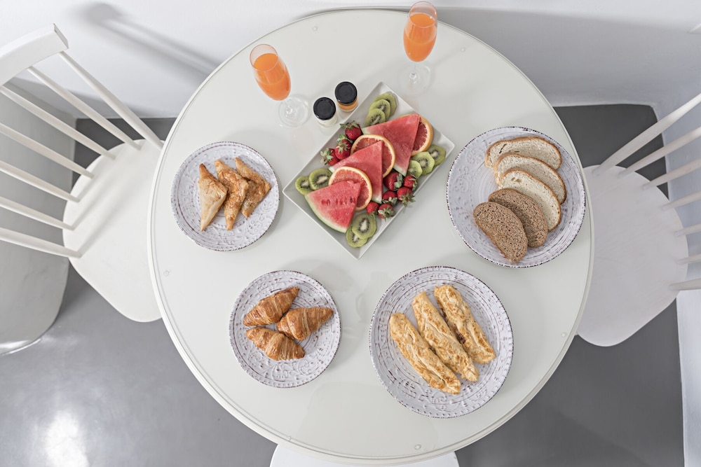 Helianthus Suites
