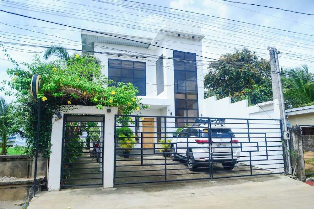 RLJ Beach House
