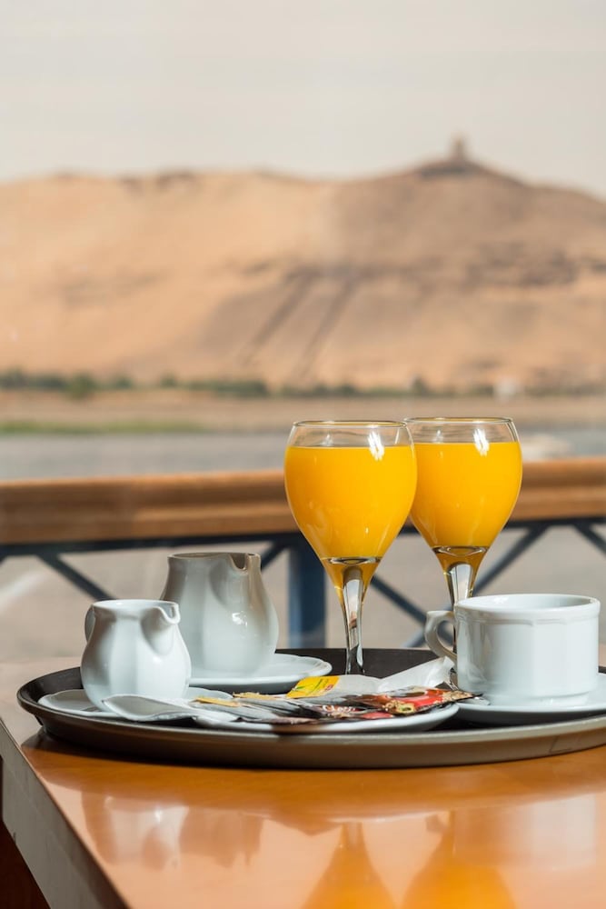 MS Esmeralda Nile Cruise from Aswan or Luxor view 4