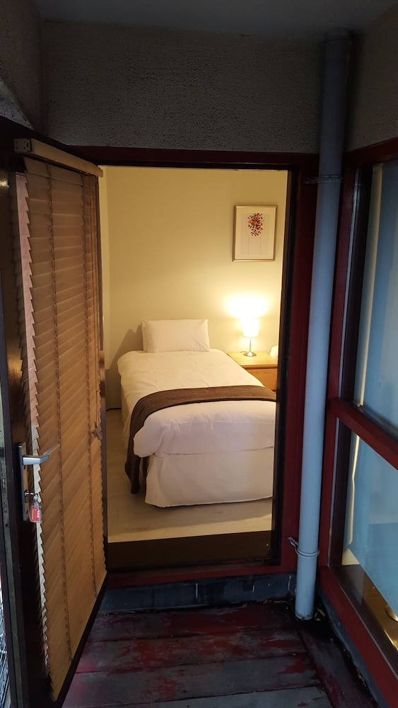MetroStays - Temple Bar 5