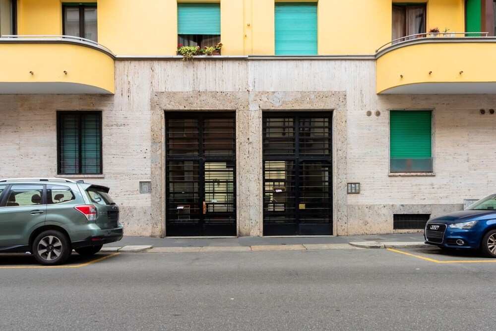 Elegante e Ampio Appartamento in Porta Romana