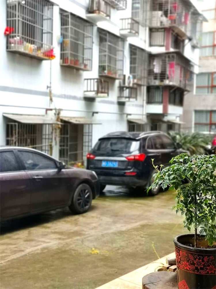Yishan Inn