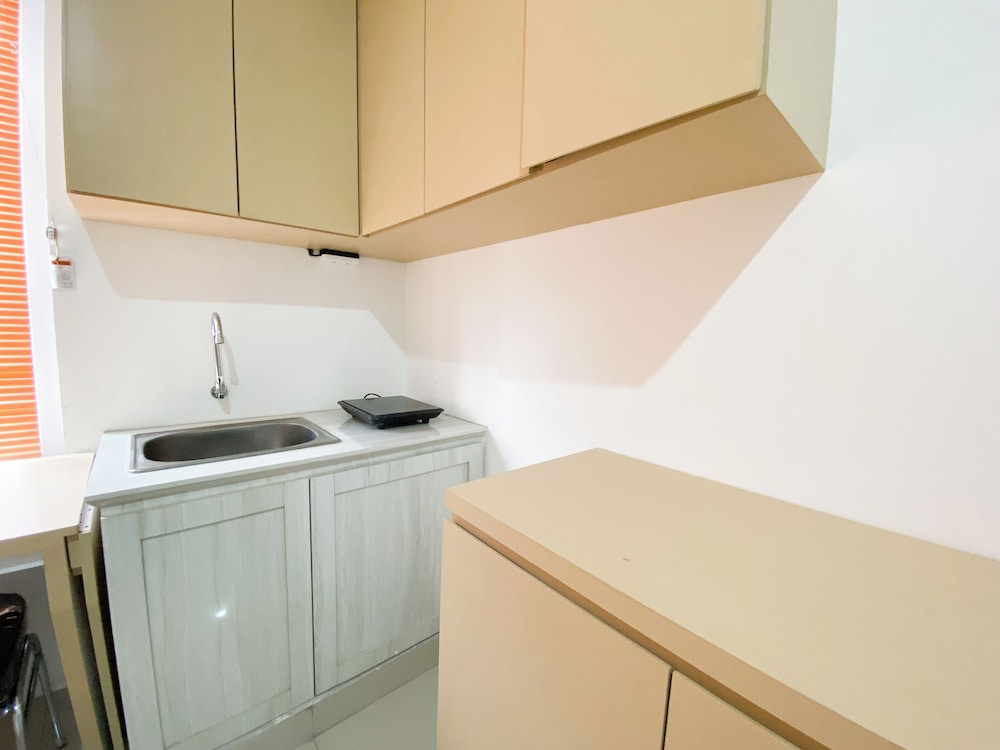 Well Furnished And Cozy Studio Paltrow City Apartment