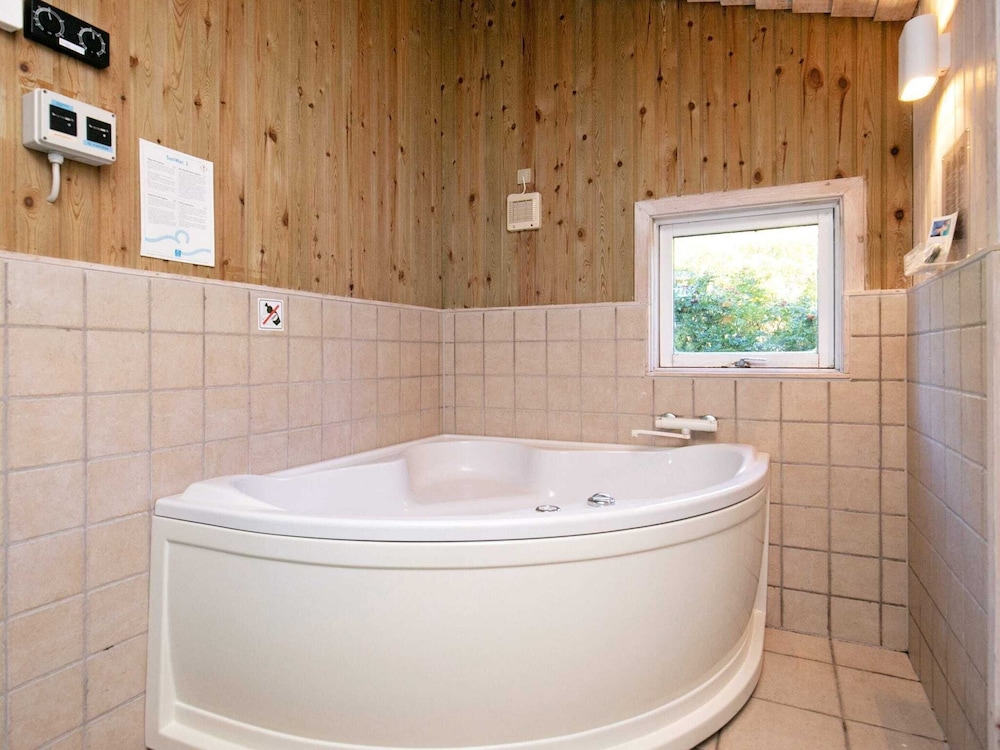 10 Person Holiday Home in Slettestrand Fjerritslev view 5