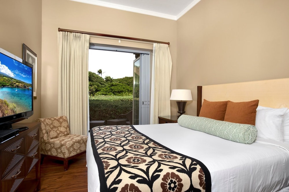 Honua Kai Konea 2 Free Rental Cars KBM Resorts Easy Pool Access 2 Units, 4 Bedrooms Ml-1955