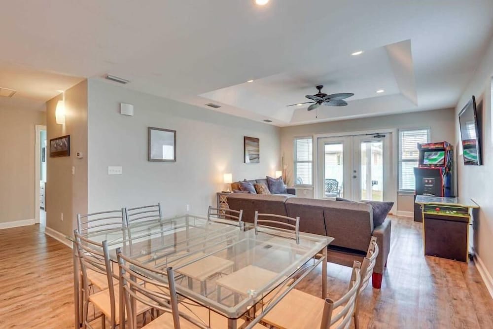 Sunset by the Sea