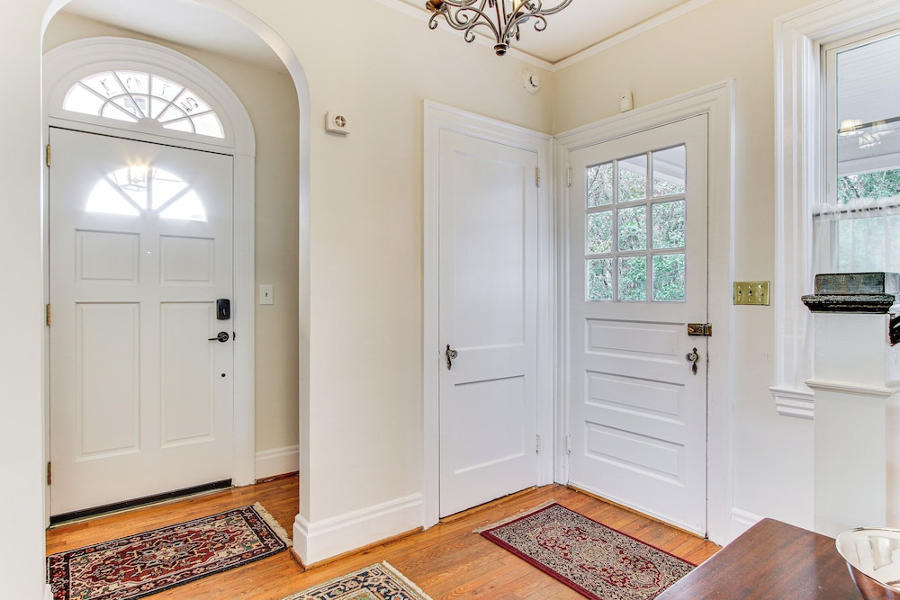 3 Mi to Augusta National: Historic Home w/ Patio