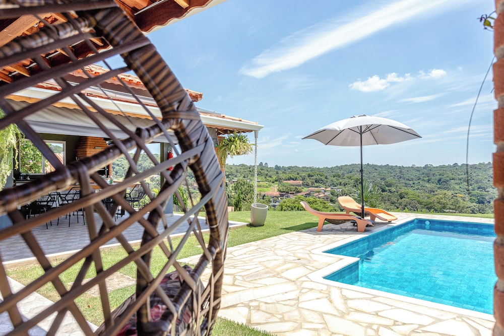 Casa com piscina - Brazilian Corner